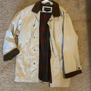Neiman Marcus Women’s Coat Medium Well Used